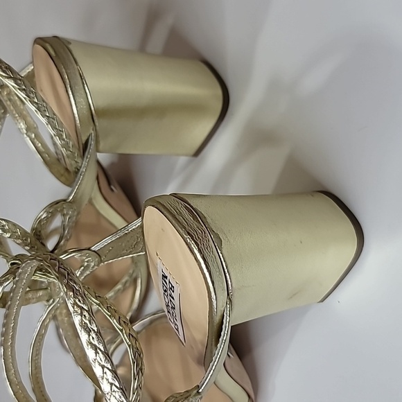 BADGLEY MISCHKA Strappy Ankle Wrap Block 4" Heel Pumps Sandals Almond Toe - Picture 6 of 10